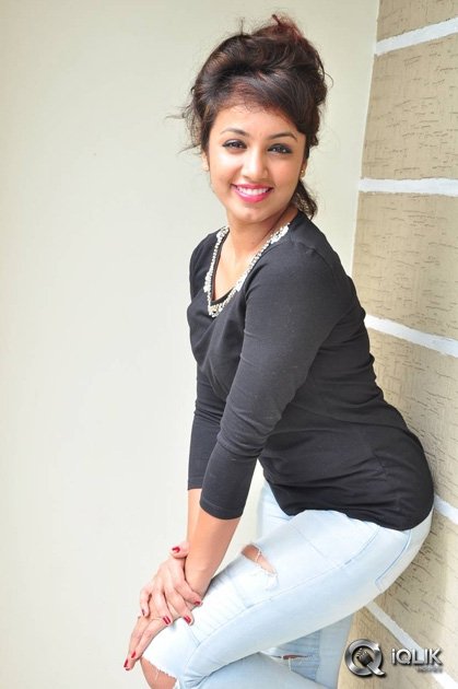 Tejaswi-Madivada-at-Kerintha-Movie-Success-Meet